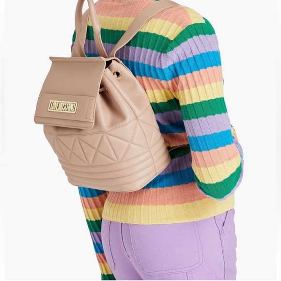 LOVE MOCHINO BACKPACK Quilted Faux Leather NWT - Picture 4 of 8